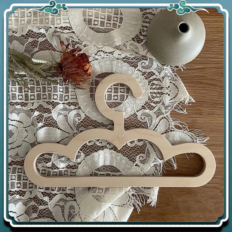 premium 6pcs ins nordic wooden - Baby Clothing Hangers のレビューと価格