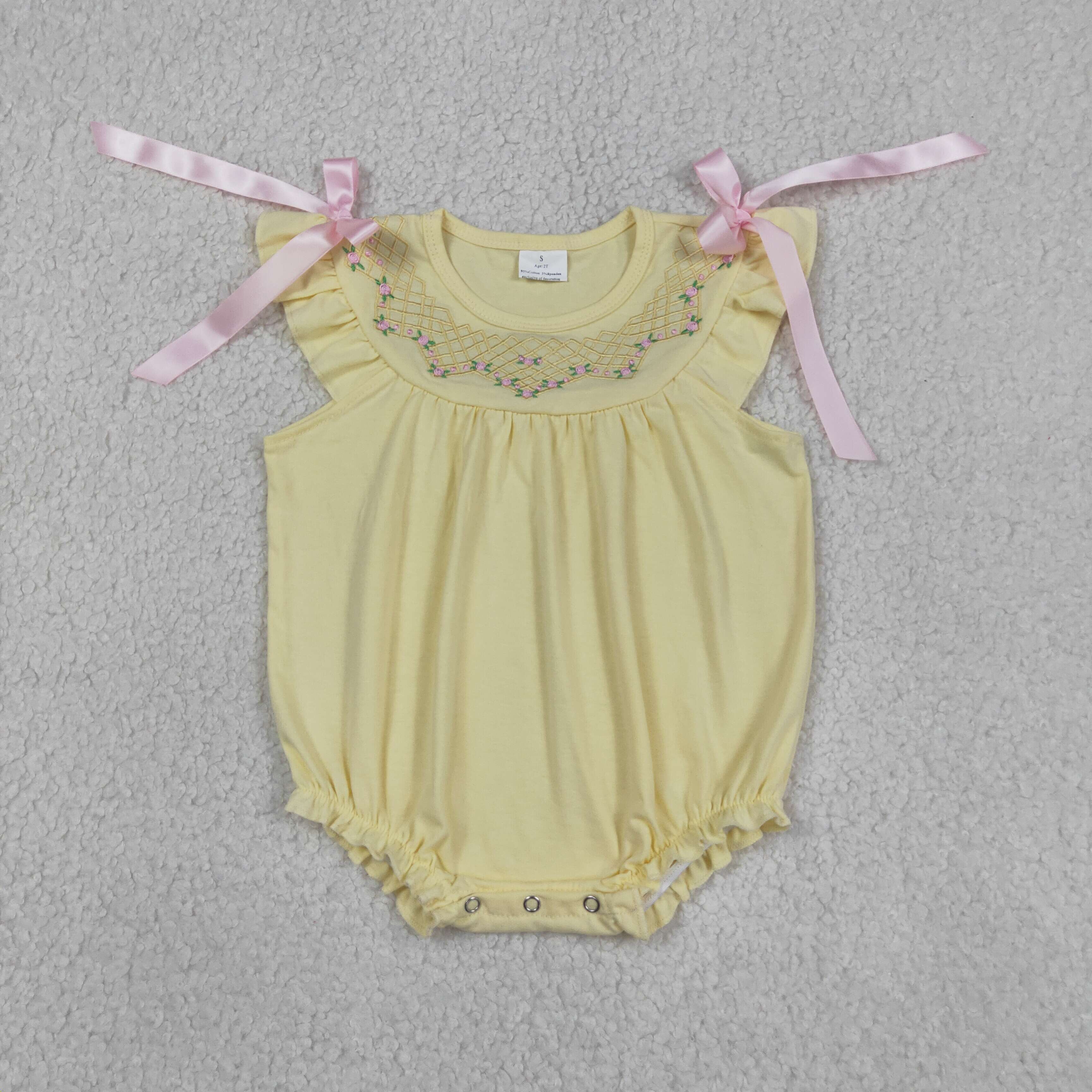 Wholesale Newborn Embroidery F - Baby Clothing Yellow のレビューと価格