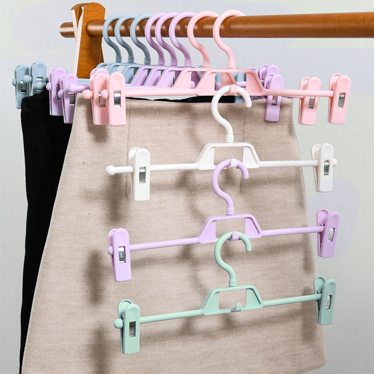 5 PCS Multifunction Coat Hange - Baby Clothing Hangers のレビューと価格